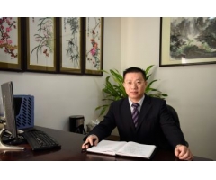丁伟?华天酒店集团股䆾有限公司党委委员、副总裁
